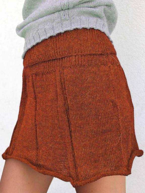 New Samanta Rock und Poncho aus Alpaka