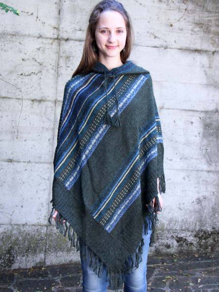 Esmeralda Alpaka-Poncho