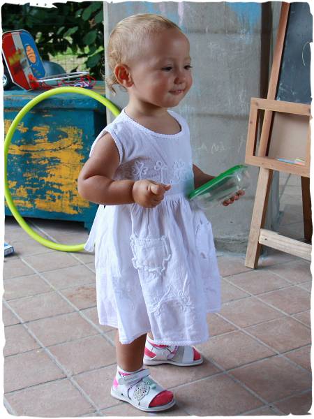 Rosa Frühlings kleid Kind