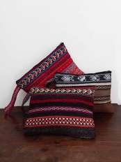 Pochette trousse etnica Manta.