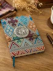 ethnisches-notizbuch-jirayu.